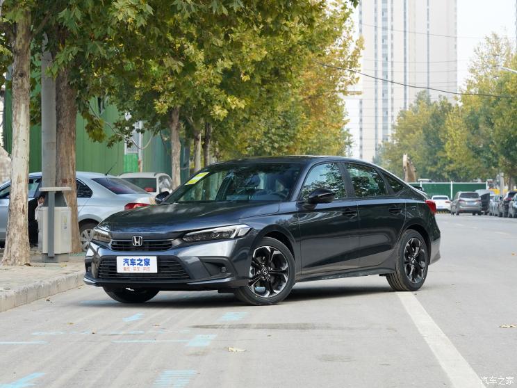 东风本田 思域 2022款 240TURBO CVT燃动版 东风本田 思域 2022款 240TURBO CVT燃动版