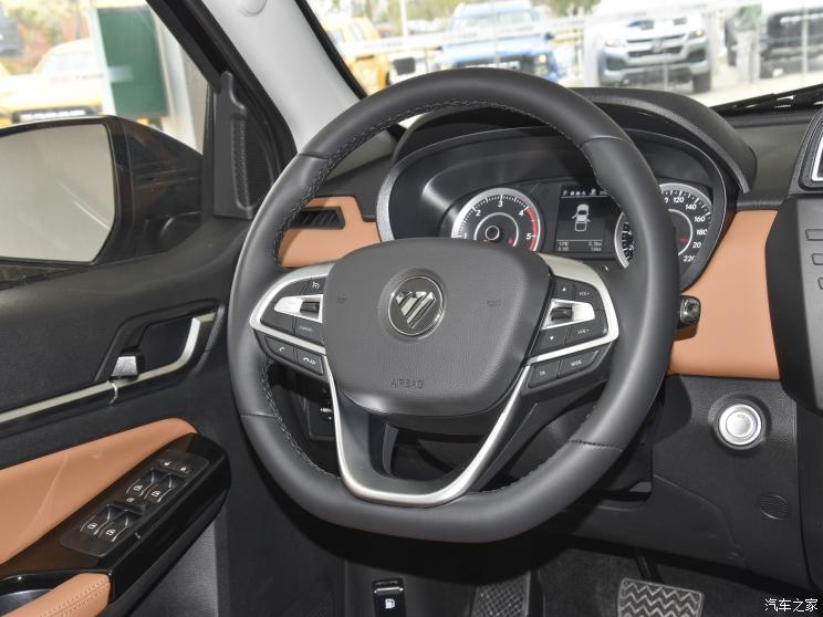 福田汽车 福田征服者5 2022款 自动柴油四驱标准型 福田汽车 福田征服者5 2022款 自动柴油四驱标准型