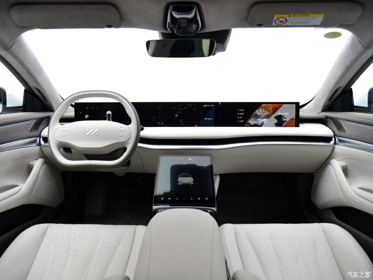 智己汽车 智己L7 2022款 天使轮版 智己汽车 智己L7 2022款 天使轮版