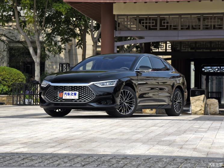 比亚迪 汉 2022款 DM-i 121KM 尊享型 比亚迪 汉 2022款 DM-i 121KM 尊享型