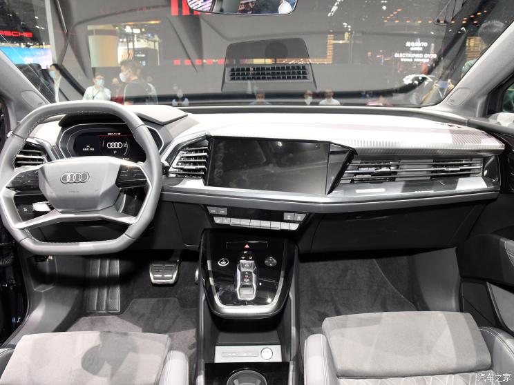 一汽-大众奥迪 奥迪Q4 e-tron 2022款 50 e-tron quattro 一汽-大众奥迪 奥迪Q4 e-tron 2022款 50 e-tron quattro