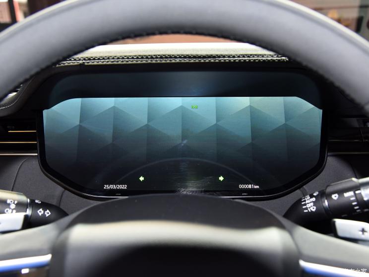 路虎(进口) 揽胜 2022款 3.0 L6 400PS 典范加长版 路虎(进口) 揽胜 2022款 3.0 L6 400PS 典范加长版