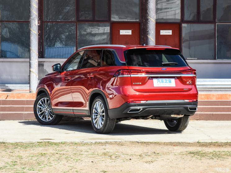 长安汽车 长安欧尚X7 PLUS 2022款 1.5T 蓝鲸自动红版