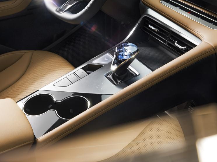 上汽集团 荣威RX5 2022款 燃油版 上汽集团 荣威RX5 2022款 燃油版