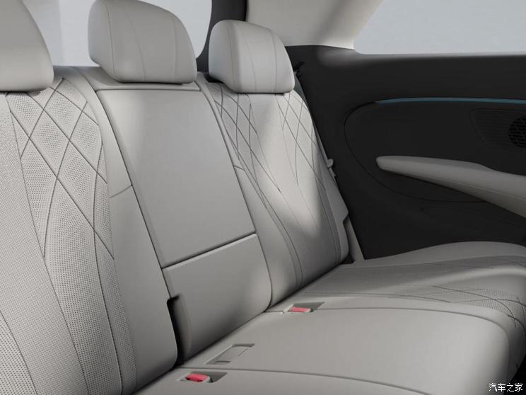 腾势汽车 腾势D9 2022款 基本型 腾势汽车 腾势D9 2022款 基本型