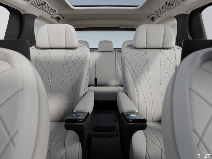 腾势汽车 腾势D9 2022款 基本型 腾势汽车 腾势D9 2022款 基本型