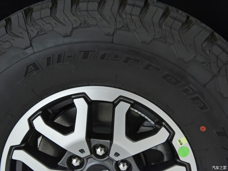 福特(进口) 福特F-150 2022款 3.5T 猛禽 福特(进口) 福特F-150 2022款 3.5T 猛禽