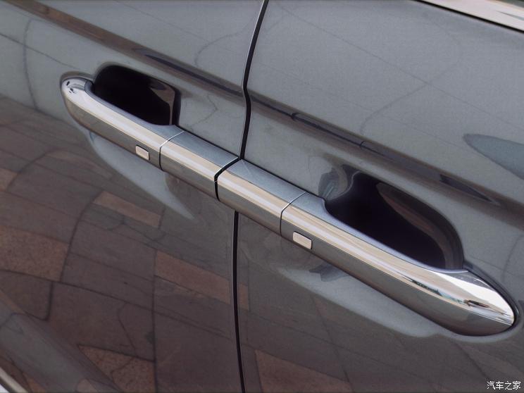 上汽集团 荣威iMAX8 EV 2022款 智驾版 上汽集团 荣威iMAX8 EV 2022款 智驾版