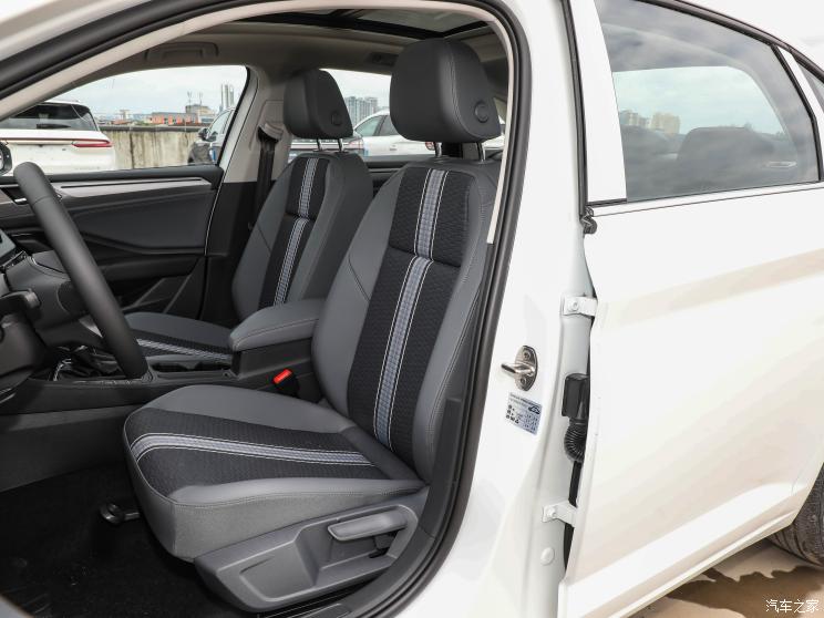 一汽-大众 速腾 2023款 200TSI 基本型 一汽-大众 速腾 2023款 200TSI 基本型