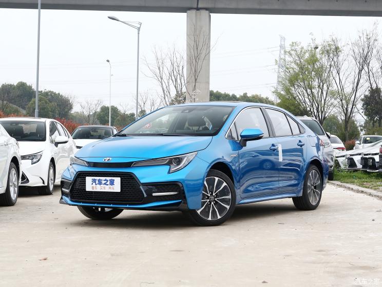 广汽丰田 雷凌 2022款 双擎 1.8H E-CVT运动版 广汽丰田 雷凌 2022款 双擎 1.8H E-CVT运动版