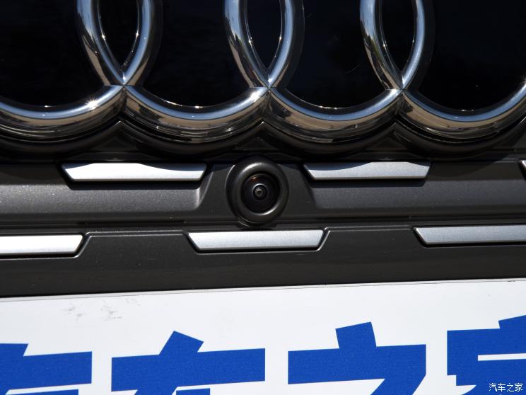 一汽-大众奥迪 奥迪Q4 e-tron 2022款 50 e-tron quattro 先享版 一汽-大众奥迪 奥迪Q4 e-tron 2022款 50 e-tron quattro 先享版