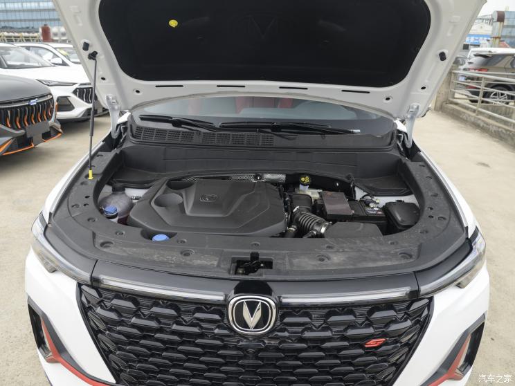 长安汽车 长安CS35PLUS 2022款 基本型 长安汽车 长安CS35PLUS 2022款 基本型