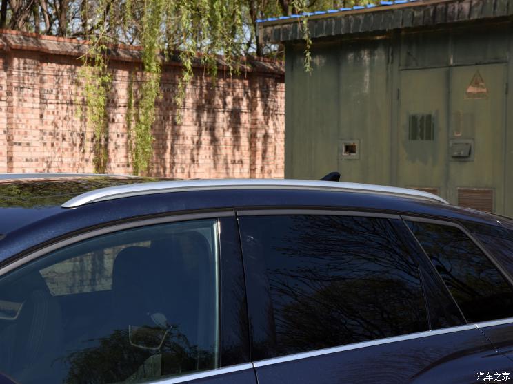 一汽-大众奥迪 奥迪Q4 e-tron 2022款 50 e-tron quattro 一汽-大众奥迪 奥迪Q4 e-tron 2022款 50 e-tron quattro