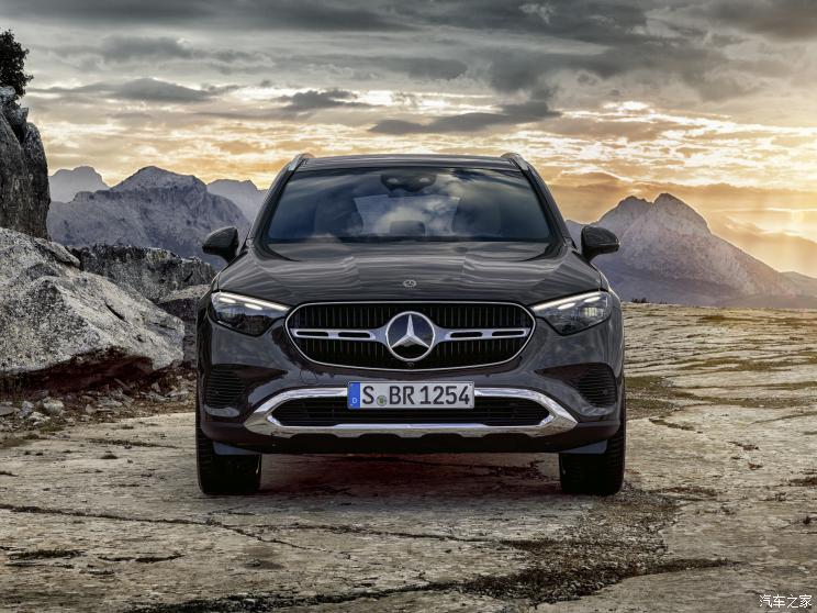 奔驰(进口) 奔驰GLC(进口) 2023款 基本型 奔驰(进口) 奔驰GLC(进口) 2023款 基本型