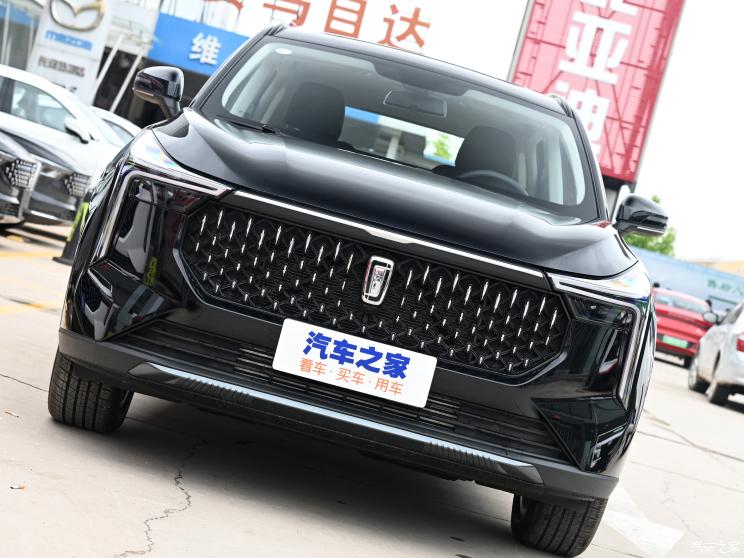 一汽奔腾 奔腾T55 2022款 1.5T 自动飞跃款 一汽奔腾 奔腾T55 2022款 1.5T 自动飞跃款