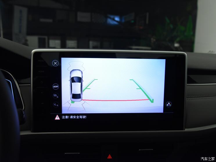 一汽-大众 宝来 2022款 280TSI DSG尊行版 一汽-大众 宝来 2022款 280TSI DSG尊行版