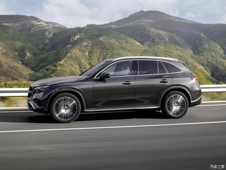 奔驰(进口) 奔驰GLC(进口) 2023款 基本型 奔驰(进口) 奔驰GLC(进口) 2023款 基本型