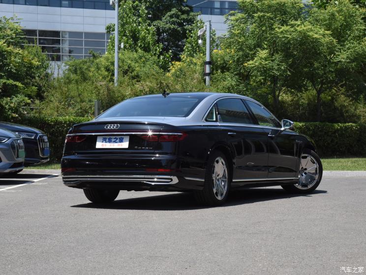 奥迪(进口) 奥迪A8 2022款 A8L Horch创始人版 双色典藏型 奥迪(进口) 奥迪A8 2022款 A8L Horch创始人版 双色典藏型