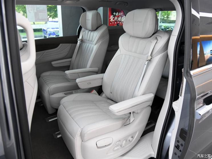 上汽集团 荣威iMAX8 EV 2022款 豪华版 上汽集团 荣威iMAX8 EV 2022款 豪华版