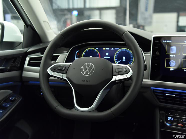 一汽-大众 宝来 2022款 280TSI DSG尊行版 一汽-大众 宝来 2022款 280TSI DSG尊行版