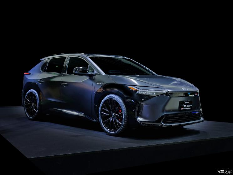 丰田(进口) 丰田bZ4X(海外) 2022款 GR Sport Concept 丰田(进口) 丰田bZ4X(海外) 2022款 GR Sport Concept