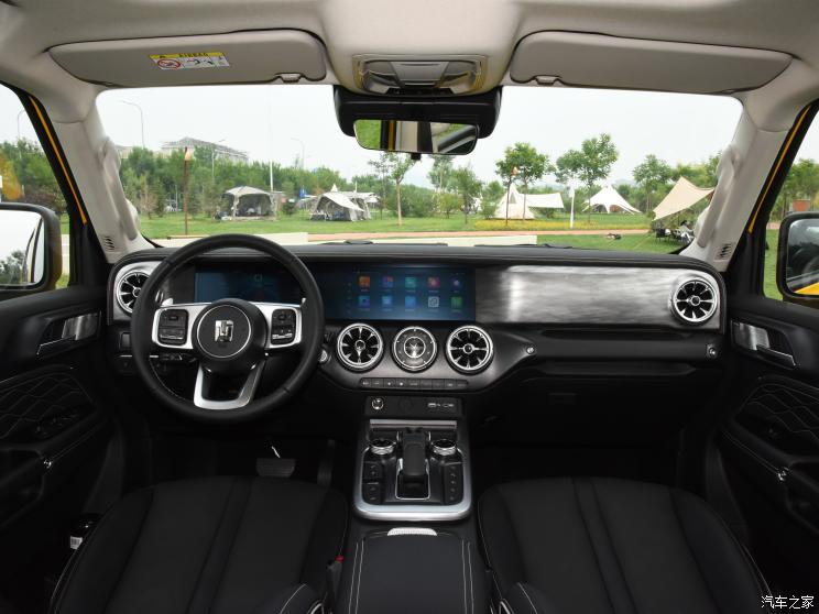 长城汽车 坦克300 2022款 2.0T 边境限定版 长城汽车 坦克300 2022款 2.0T 边境限定版