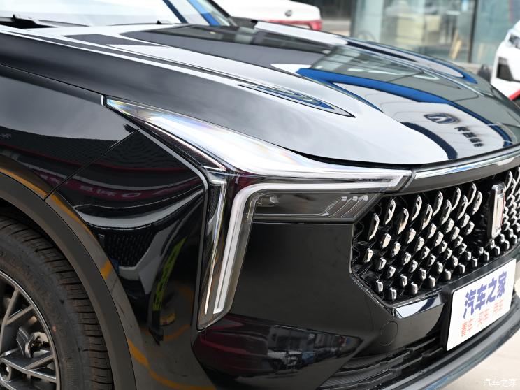 一汽奔腾 奔腾T55 2022款 1.5T 自动飞跃款 一汽奔腾 奔腾T55 2022款 1.5T 自动飞跃款