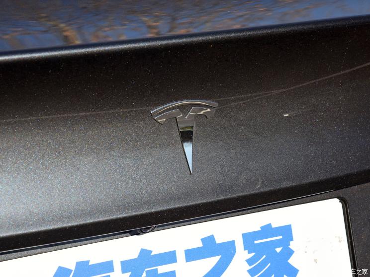 特斯拉中国 Model 3 2022款 后轮驱动版 特斯拉中国 Model 3 2022款 后轮驱动版