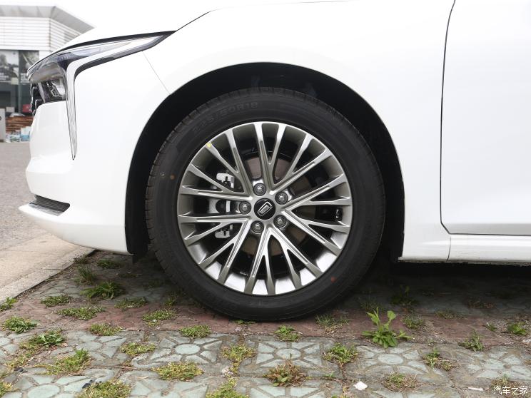 一汽奔腾 奔腾B70 2022款 1.5T 自动乐享型 一汽奔腾 奔腾B70 2022款 1.5T 自动乐享型