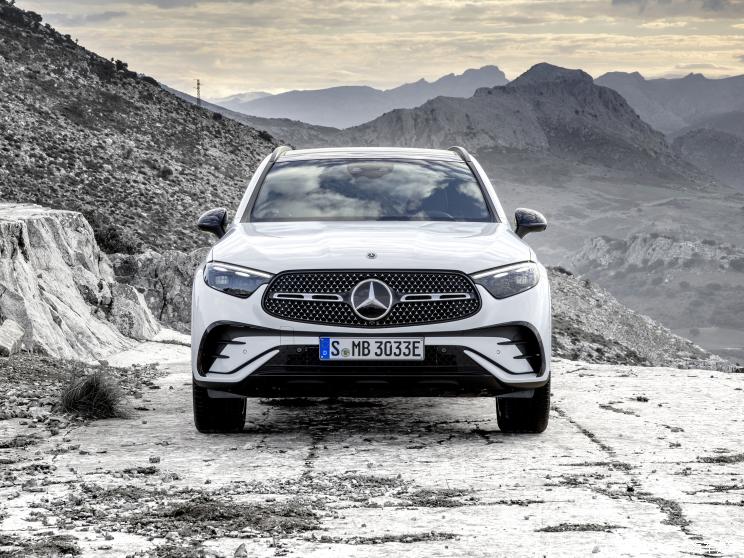 奔驰(进口) 奔驰GLC新能源(进口) 2023款 基本型 奔驰(进口) 奔驰GLC新能源(进口) 2023款 基本型