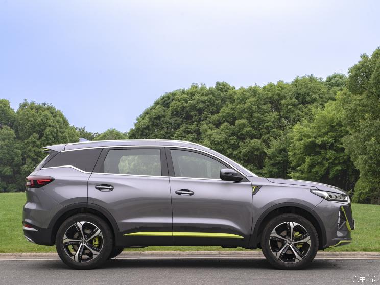 奇瑞汽车 瑞虎7 PLUS 2022款 鲲鹏版 1.6TGDI DCT 贵妃黄限定版 奇瑞汽车 瑞虎7 PLUS 2022款 鲲鹏版 1.6TGDI DCT 贵妃黄限定版