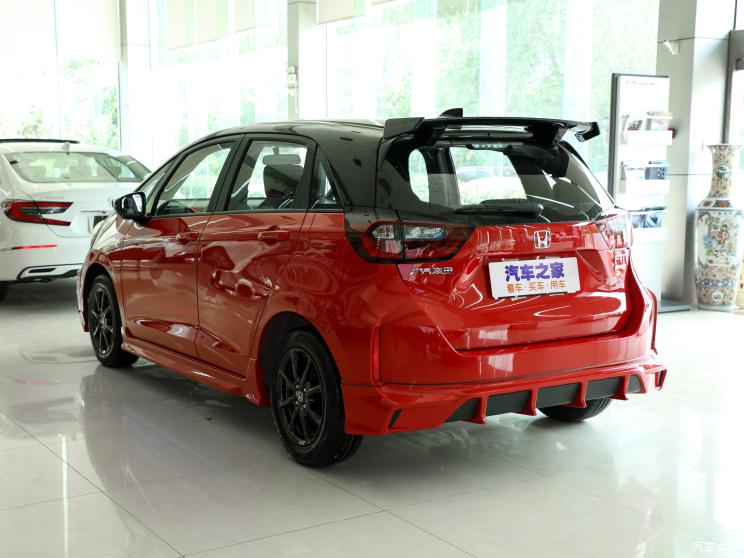 广汽本田 飞度 2022款 1.5L CVT �o限MUGEN版 广汽本田 飞度 2022款 1.5L CVT �o限MUGEN版