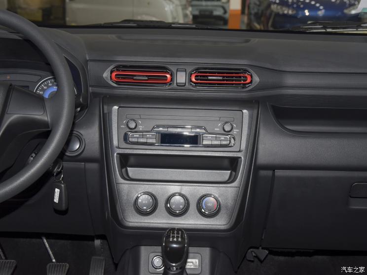 东风小康 风光380 2022款 1.5L 舒适型客车(钢板弹簧)7座 东风小康 风光380 2022款 1.5L 舒适型客车(钢板弹簧)7座