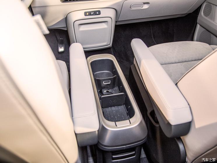 大众(进口) ID. Buzz 2022款 基本型 大众(进口) ID. Buzz 2022款 基本型