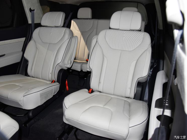 现代(进口) 帕里斯帝 2023款 3.5L 自动四驱Calligraphy 现代(进口) 帕里斯帝 2023款 3.5L 自动四驱Calligraphy