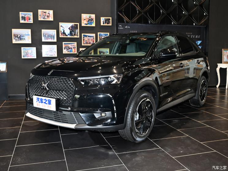 DS汽车 DS 7 2022款 45THP 卢浮典藏版