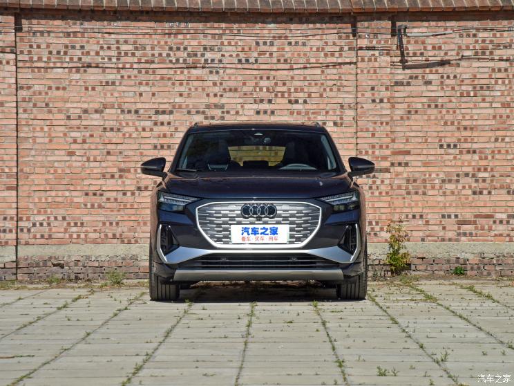 一汽-大众奥迪 奥迪Q4 e-tron 2022款 50 e-tron quattro 先享版 一汽-大众奥迪 奥迪Q4 e-tron 2022款 50 e-tron quattro 先享版