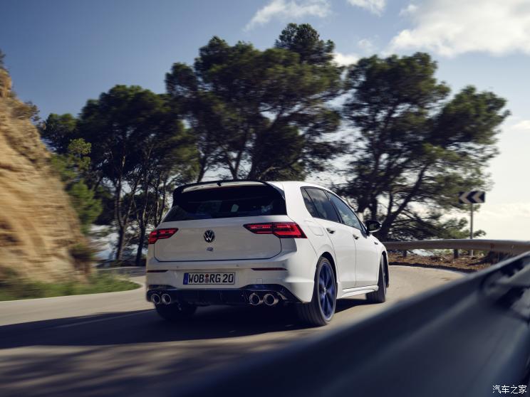 大众(进口) 高尔夫(进口) 2022款 R 20 Years 大众(进口) 高尔夫(进口) 2022款 R 20 Years