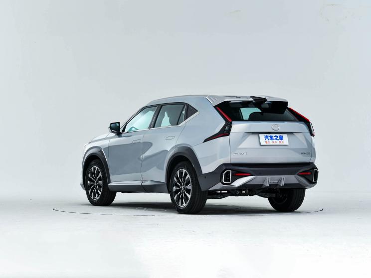 广汽乘用车 影酷 2022款 燃油版 基本型 广汽乘用车 影酷 2022款 燃油版 基本型