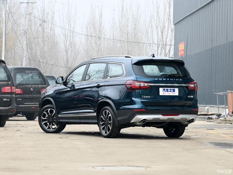 东风风行 风行T5 2022款 盛世款 1.5T 自动远梦版七座 东风风行 风行T5 2022款 盛世款 1.5T 自动远梦版七座