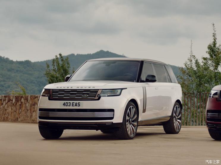 路虎(进口) 揽胜 2023款 4.4 V8 530PS SV 加长版 路虎(进口) 揽胜 2023款 4.4 V8 530PS SV 加长版
