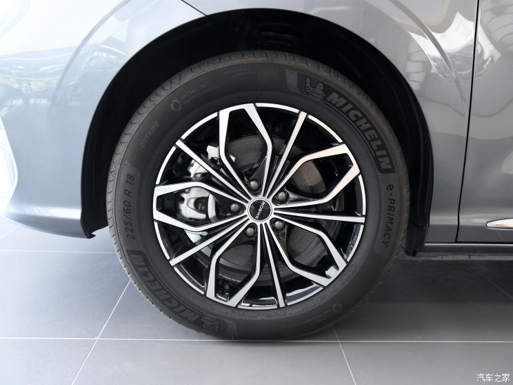 上汽集团 荣威iMAX8 EV 2022款 豪华版 上汽集团 荣威iMAX8 EV 2022款 豪华版