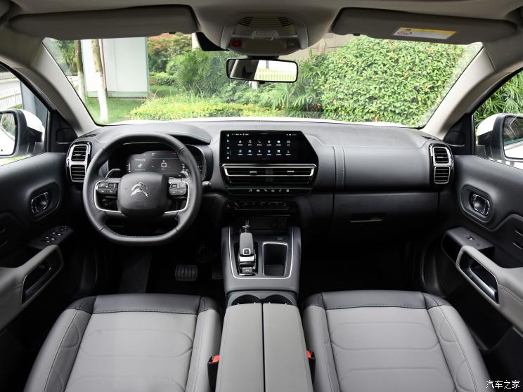 东风雪铁龙 天逸 C5 AIRCROSS 2022款 BEYOND 360THP 不再犹豫版 东风雪铁龙 天逸 C5 AIRCROSS 2022款 BEYOND 360THP 不再犹豫版