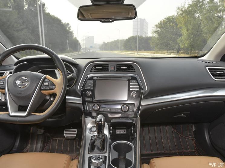 东风日产 西玛 2016款 2.5L XV 至尊版 东风日产 西玛 2016款 2.5L XV 至尊版