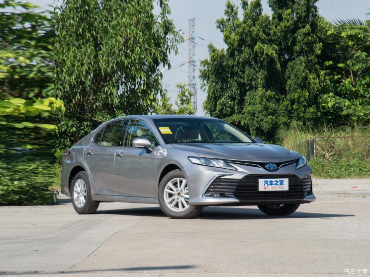 广汽丰田 凯美瑞 2022款 双擎 2.5HE精英PLUS版 广汽丰田 凯美瑞 2022款 双擎 2.5HE精英PLUS版