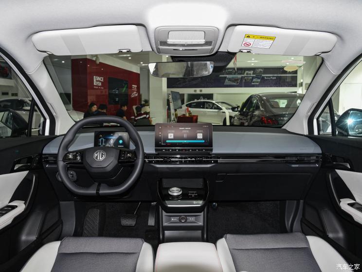上汽集团 MG MULAN 2022款 425km 豪华版 上汽集团 MG MULAN 2022款 425km 豪华版