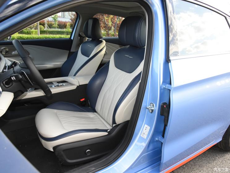 奇瑞汽车 艾瑞泽8 2022款 1.6T DCT臻 奇瑞汽车 艾瑞泽8 2022款 1.6T DCT臻