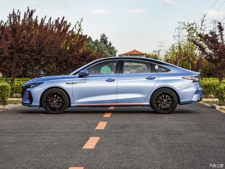 奇瑞汽车 艾瑞泽8 2022款 1.6T DCT臻 奇瑞汽车 艾瑞泽8 2022款 1.6T DCT臻
