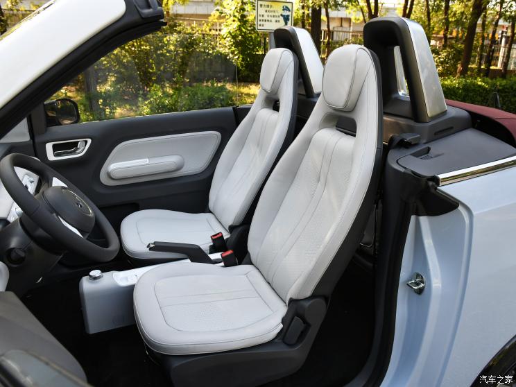 上汽通用五菱 宏光MINIEV 2022款 敞篷版 上汽通用五菱 宏光MINIEV 2022款 敞篷版