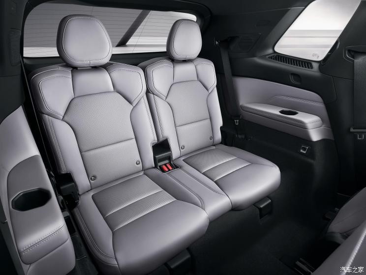 领克 领克09新能源 2023款 2.0TD EM-P 基本型 领克 领克09新能源 2023款 2.0TD EM-P 基本型